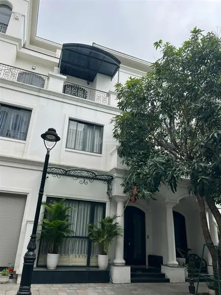 Bán liền kề 90m ngọc trai vinhomes marina giá chỉ 10.5 tỷ.
