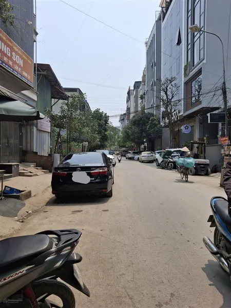 Đất đấu giá vạn phúc, hà đông, vỉa hè đường thông sát phố, xây tòa kinh doanh đỉnh