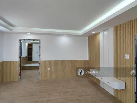 Bán căn 2 phòng ngủ chung cư 76a đường trần hữu trang, phường 10, quận phú nhuận, 62m2 lầu 2 1wc