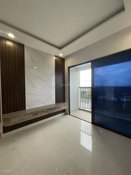 Kẹt tiền bán gấp căn 2 phòng ngủ rivana full nội thất gỗ giá 2,8 tỷ, sổ hồng sẵn
