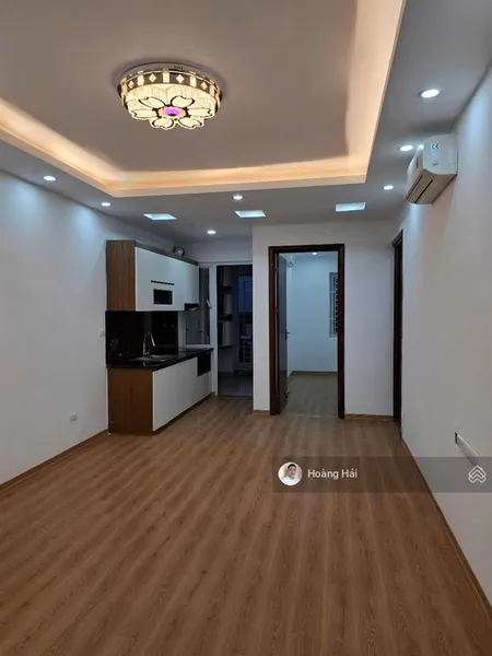 Chung cư việt hưng 80m2 2pn 2 ban công đông nam chỉ 2,99 tỷ
