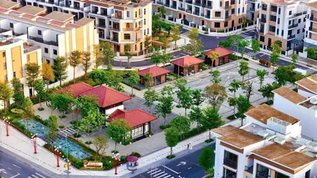 Chuyển nhượng căn shophouse trục chính cổng t&t 50m thấp nhất thị trường