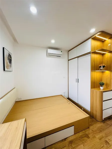 Bán căn chung cư tầng đẹp tòa hh2 62m2, 3,7 tỷ ctl