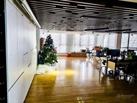 Gần 300m2 mặt tiền khu cư xá lữ gia quận 11, thông lý thường kiệt, tô hiến thành quận 10