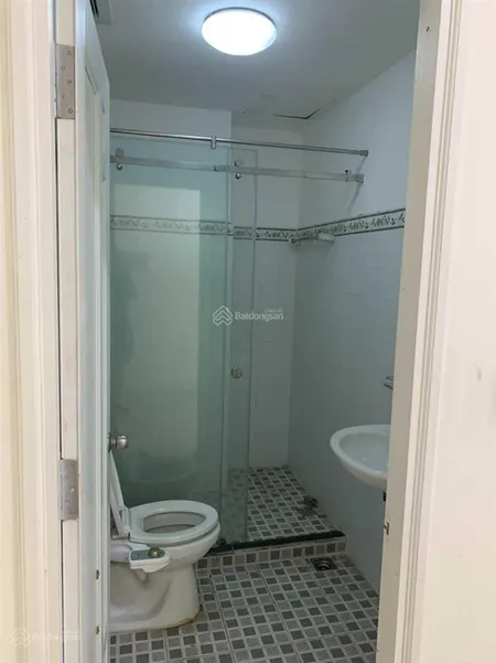 Bán gấp căn hộ chung cư conic garden 1pn1w, đã có sổ hồng, giá 1.650 tl 0979 695 ***