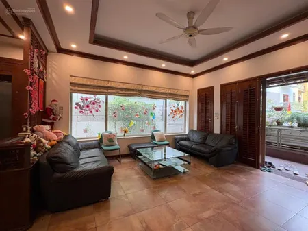 Biệt phủ vip hồ tây dt 250m2 mặt tiền 15m hàng hiếm khu vip quan chức cấp cao