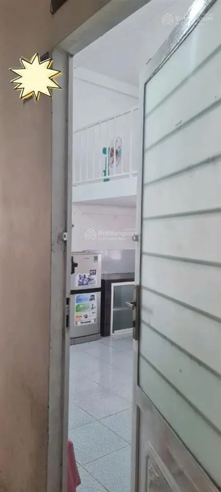Chung cư xã hội việt sing, lầu 4 bao sổ hồng 460 triệu, cho thuê 2,5 triệu/tháng, sài gòn mua được