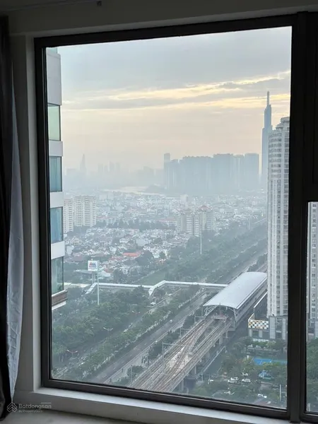 Chủ nhà thiện chí bán! 1 phòng ngủ layout đẹp, hợp đồng thuê giá cao view đẹp