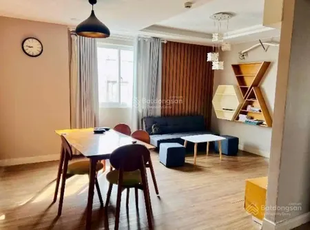 Gia đình cần bán căn hộ samland airport 68m², 2pn, 2wc. nhà mới, dọn vào ở ngay. giá 3.7 tỷ
