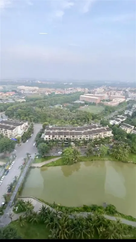 Hàng siêu hiếm tìm chủ mới cho căn hộ 77m2 ban công rộng toà lake kđt ecopark. 0932 682 ***