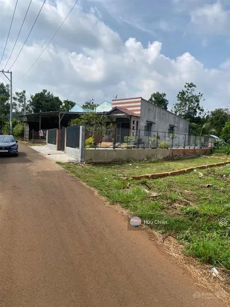 Bán đất nền mặt tiền đường nhựa ở tân phong, long khánh, diện tích 100m2 735 triệu sổ riêng