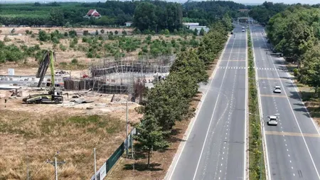 Bán đất mặt tiền nguyễn hữu cảnh, long tân, nhơn trạch. dt 278m2, ngang 9m, giá 15 tỷ