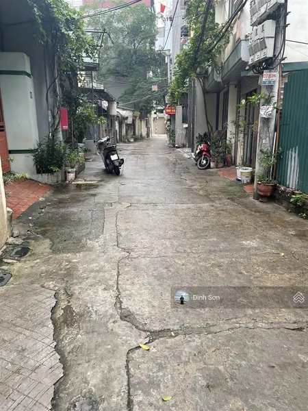 Một căn duy nhất lô góc 2 ô tô tránh gần cv hoà bình gần phố đỗ nhuận 68m2 mt 5 giá 12 tỷ