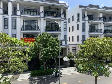 Bán căn nhà thô, giá 29 tỷ 7x20m hầm 4 tầng, sổ hồng riêng không thể bỏ lỡ, đầu tư tốt 2025