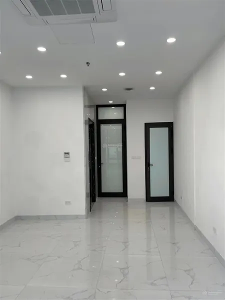 Bán nhà riêng 5 tầng dt 20m2 số 80 ngõ 90 nguyên khiết, sổ đỏ riêng, giá 4 tỷ