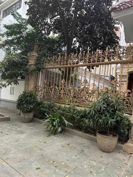 Cần bán biệt thự xa la hà đông, dt 230m, giá 250 tr/m2. kiều thuý 0949 170 ***