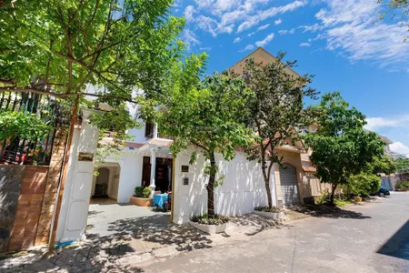Bán biệt thự lạc long quân, vũng tàu view đẹp 333m2 hồ bơi gara giá chốt nhanh chỉ 25,8 tỷ