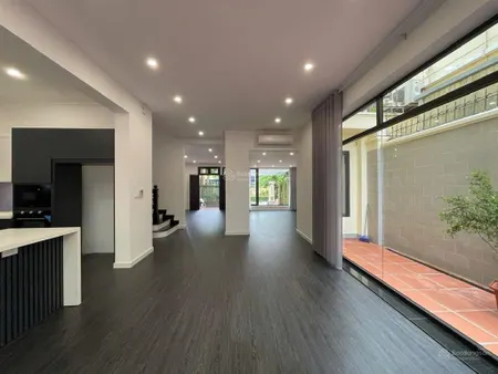 Bán biệt thự song lập ciputra, vị trí đẹp, view thoáng trọn đời, gần hồ tây và lotte, nội thất mới