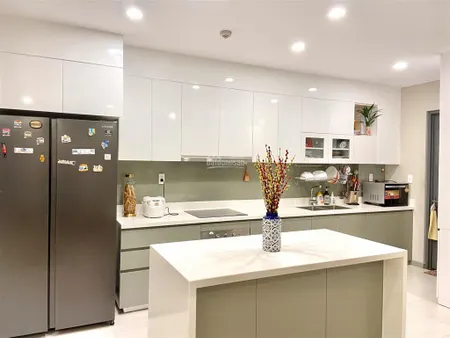 Cần bán căn hộ cao cấp galaxy 9, 49 m2 ,sổ hồng, giá 4,2 tỷ