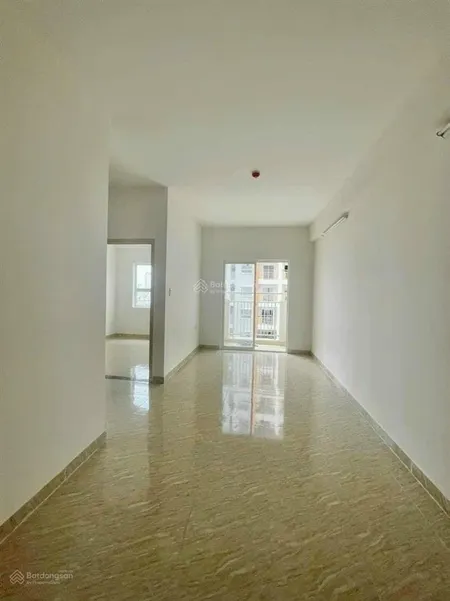 Bán căn hộ + 1tỷ 650 hoàng quân nha trang. 2 phòng ngủ + 2wc + sổ sẵn sang tên ngay.