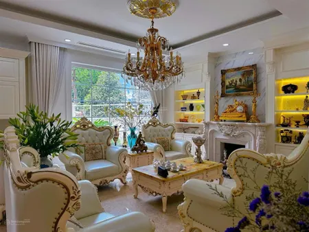 Bán biệt thự 245m2, 4t, mặt tiền 12m, full nội thất, vỉa hè 3m, ở và kinh doanh tại kđt văn phú