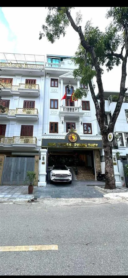 Bán nhà phân lô phạm tuấn tài dt 75m2 5t mt 6m chỉ 27x tỷ. vỉa hè ô tô tránh, khu vực dân trí cao