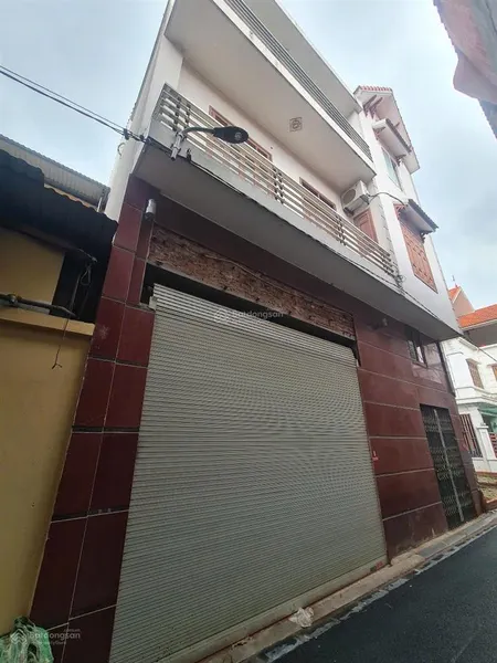 Bán nhà phân lô 120m2 tại thiết bình vân hà 2 mặt tiền rộng 10m, phân đôi được
