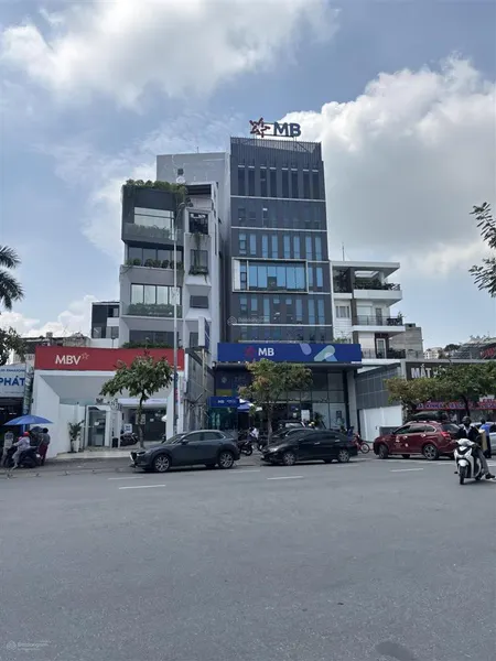 Bán nhà mặt tiền nguyễn thị thập, quận 7 dt 10x20m 200m hầm 7 tầng giá 38 tỷ