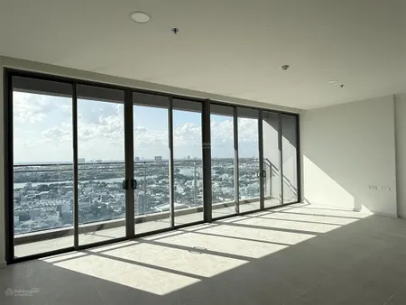 Căn 4pn 199m2 giá siêu tốt 16,5ty. tầm view thoáng tầng cao nhất urban green. alo e nhâm ngay