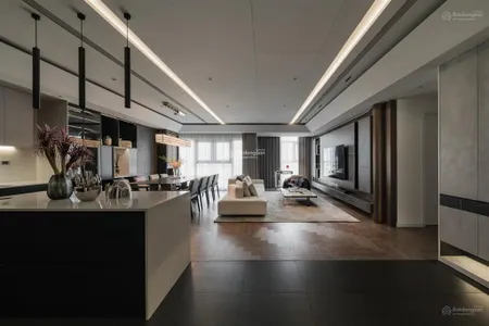 Chủ nhà bán căn 105,8m tại r4 royal city, 2n2w, full đồ, tầng đẹp, giá 9,9 tỷ