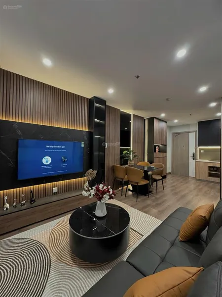 Chính chủ bán căn hộ 3 ngủ 80m2 goldseason, full nội thất, giá 7,6 tỷ, sẵn sổ lâu dài