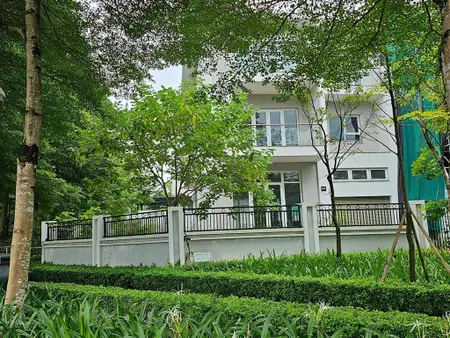 Chủ nhà bán gấp biệt thự khu k ciputra dãy k1 lô góc đơn lập hướng tây đường rộng 50m