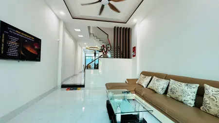 Bán nhà 80m² ngang 4m giá 7.2 tỷ Phường Nam Nha Trang