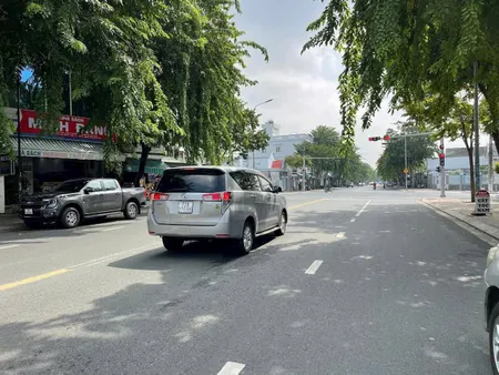 Bán đất 233,5mv ngang 8,3m giá 13.5 tỷ Phường Bà Rịa