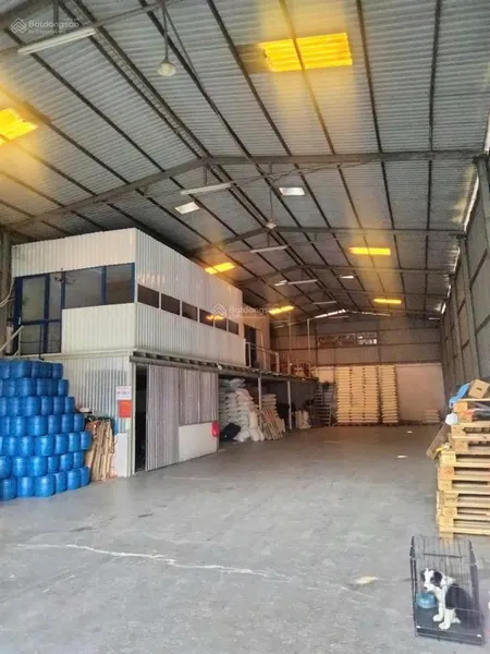 Bán xưởng 540m2 full thổ ngay trần văn mười. mt nhựa thông. hóc môn