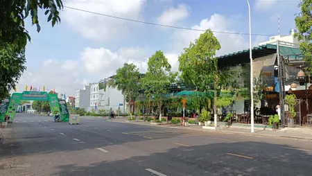 Bán nhà đất lô góc mtkd mặt tiền khủng 25m, tthc dĩ an, khu đường gs 1, dĩ an chỉ 18tỷ