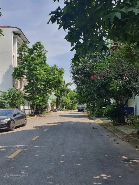 Bán đất 7.300m² full thổ cư, trung tâm dĩ an, gần đường nguyễn tri phương, 18tr/m², 140 tỷ
