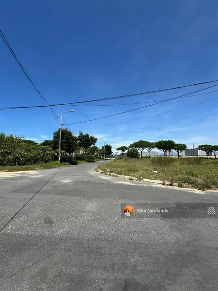 Bán lô đất 100m2 đoạn gần sông mặt tiền đường hoàng thiều hoa khu biển tân trà, giá chỉ 3 tỷ 7