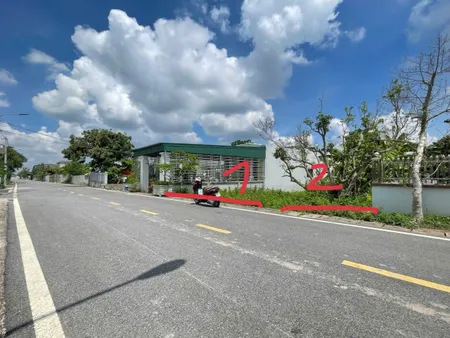 Bán đất 124m² ngang 5m . mặt đường nhựa 9m. giá 1.68 tỷ Xã An Trường(Bát Trang). liên hệ 0362558882