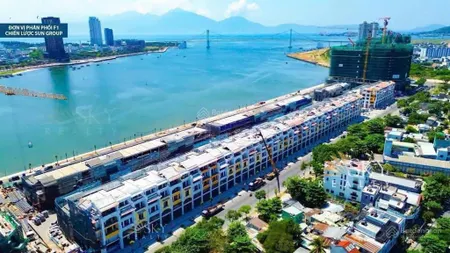 Shophouse 5 tầng mặt tiền trần hưng đạo, ngang 6m, thích hợp cho thuê, kinh doanh, buôn bán. ck 10%