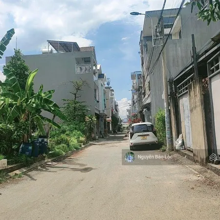 58m2, 2 tầng btct, lã xuân oai, ngả 3 lò lu chỉ 4.9 tỷ. hxh 5m