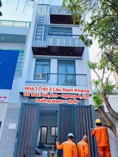 Khu vip nhất long trường nhà 3 tầng xe hơi tránh nhau cách nguyễn duy trinh 100m giá nhỉnh 5 tỷ