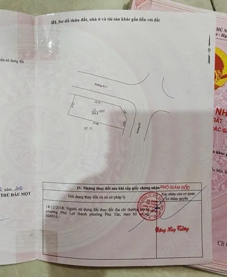 Chính chủ cần bán gấp lô góc 3 mặt tiền kinh doanh buôn bán siêu víp