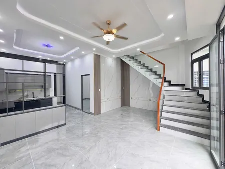 Bán Nhà Mới Xây Trung Tâm Biên Hoà, hoàn công , Thổ cư, Chỉ 2Tỷ9