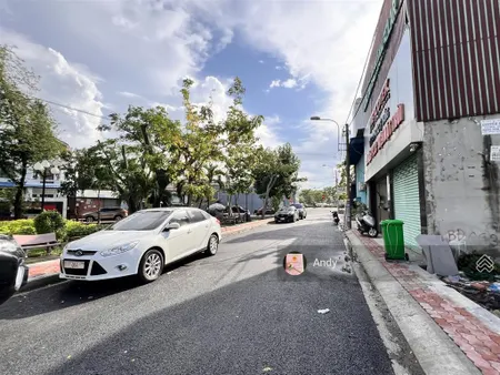 Đất nền đối diện công viên, cách gigamall phạm văn đồng 1km. dt 8,5x17,5m, xd cao tầng, 15,9 tỷ