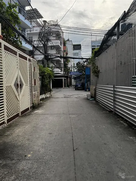 +dương bá trạc q8vị trí đỉnhxe hơi tới nhàgần 80m2sát cầu nguyễn văn cừcầu kênh xáng