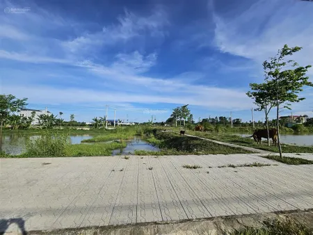 Chính chủ bán lô góc 2 mặt tiền cách trung tâm tp thanh hóa chỉ 3km cạnh cụm kcn