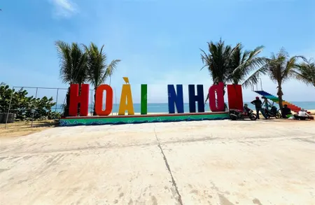 250m2, mặt tiền bề thế 8,5m, 20 bước chân chạm biển hoài hải xinh đẹp, giá đầu tư 900 triệu