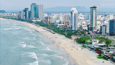 Bán cặp đất mặt tiền phùng tá chu cách bãi biển mỹ khê 350m. 14.5ty thương lượng