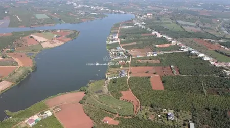Đất mặt hồ phúc thọ sẵn thổ cư giá tốt